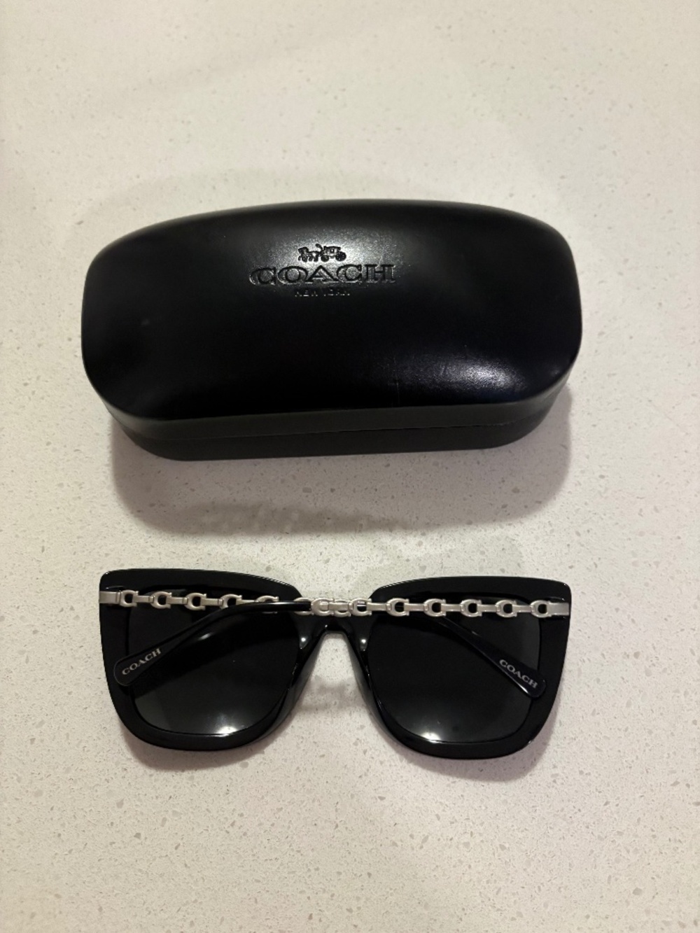 COACH SUNGLASSES